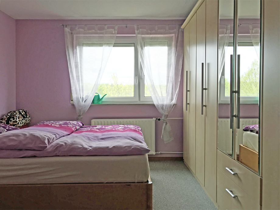 Schlafzimmer Etagenwohnung Weil im Sch�nbuch