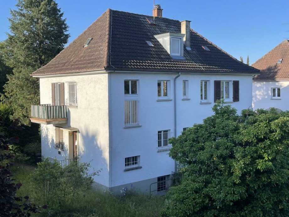 Hausansicht Zweifamilienhaus Stuttgart