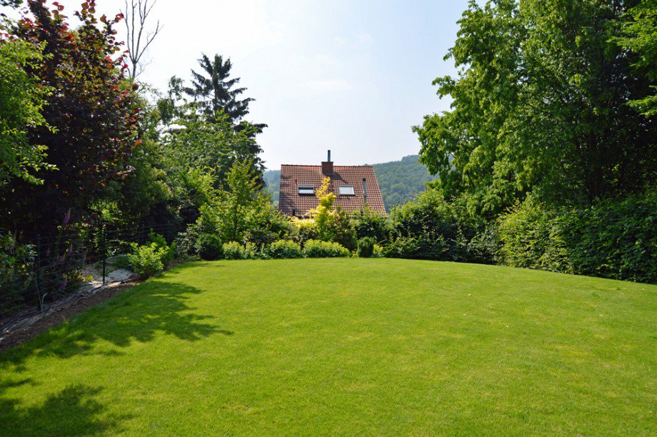 Blick in den Garten Einfamilienhaus Ober-M�rlen