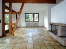 Blick vom Wohn- in den Essbereich EG-Wohnung mit Kamin und Garten in ruhiger, zentraler Lage Heumadens