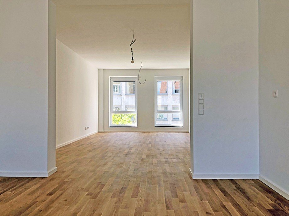 Blick von der K�che in den Wohnbereich Etagenwohnung Heilbronn