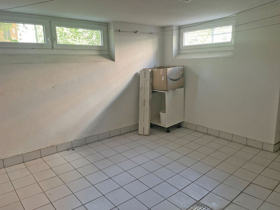 Keller Mehrfamilienhaus Stuttgart