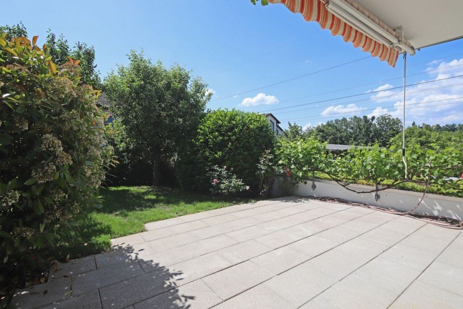 Terrasse im EG Reihenendhaus Stuttgart