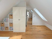 Kinderzimmer 01-DG Neuwertige, energieeffiziente Maisonette-Wohnung in M�hringens M�rchensiedlung