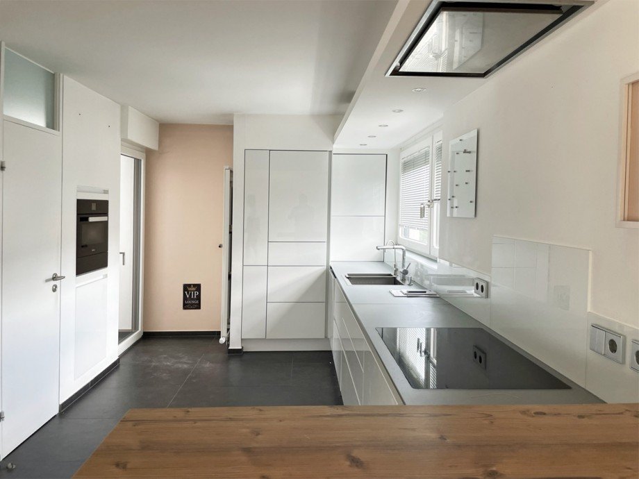offene Einbauk�che im OG Haus Stuttgart