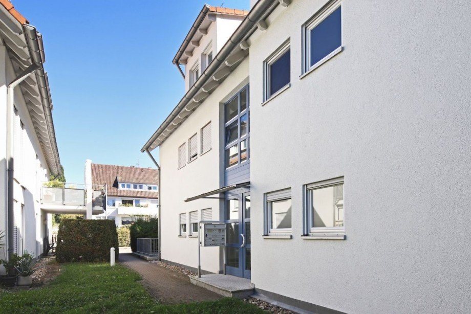 Eingangsbereich Geb�ude Erdgeschosswohnung Stuttgart