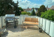 Balkon OG Neuwertige, energieeffiziente Maisonette-Wohnung in M�hringens M�rchensiedlung