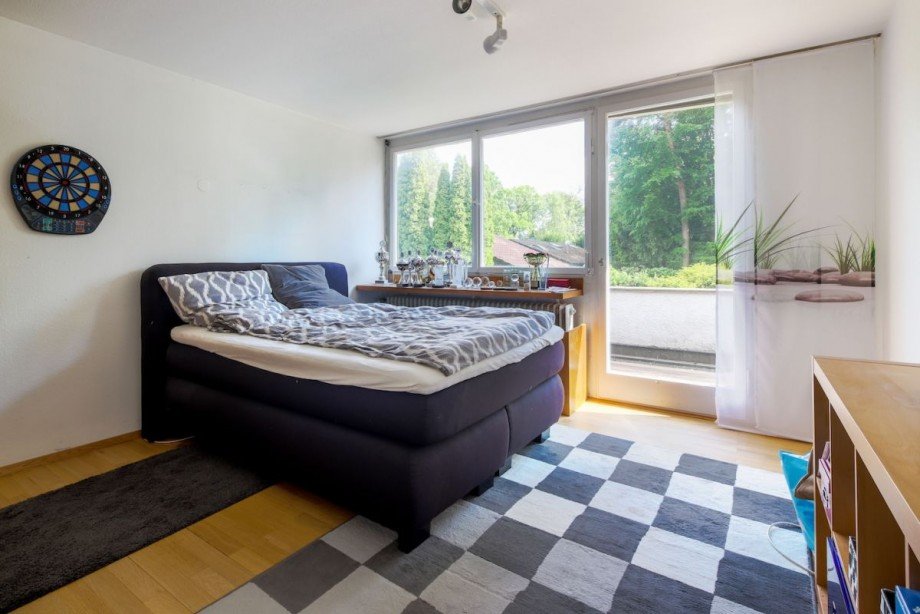 Schlafzimmer 1 Doppelhaush�lfte B�blingen