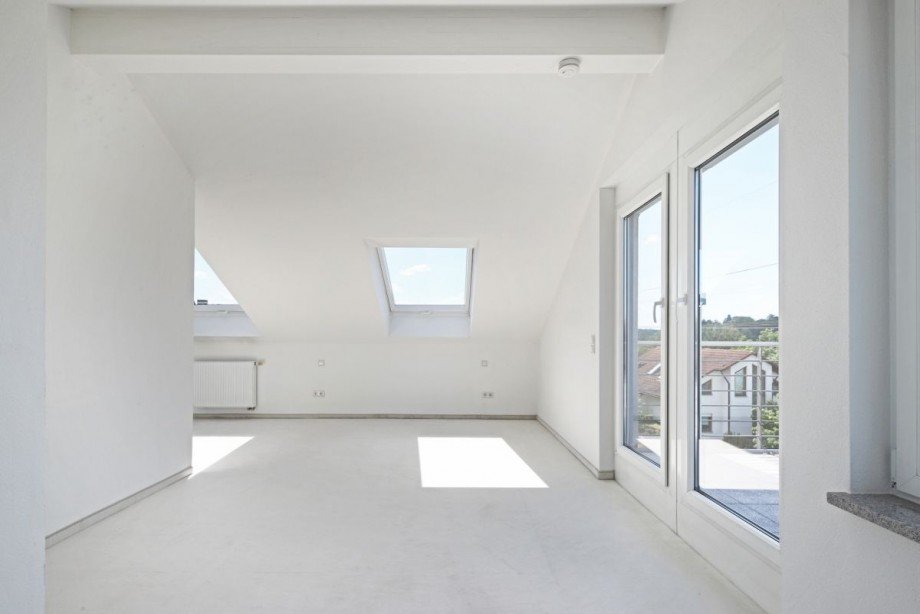 Dachzimmer DG Reihenendhaus Stuttgart