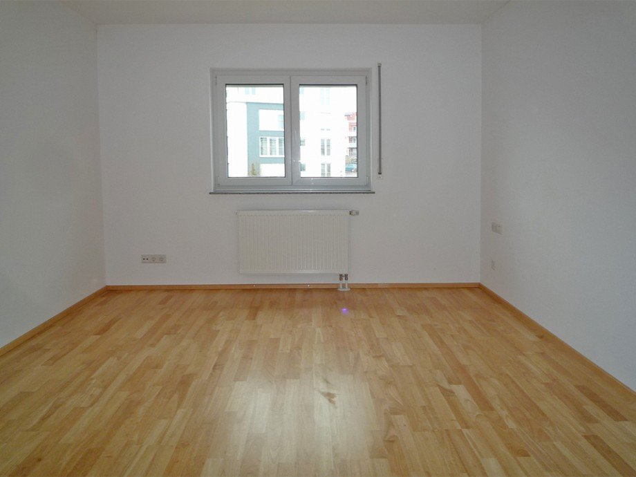 Schlafzimmer Dachgeschosswohnung �hringen