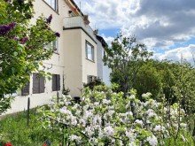 Garten S�dseite Relenberg - 4 Familienhaus in bevorzugter Halbh�henlage