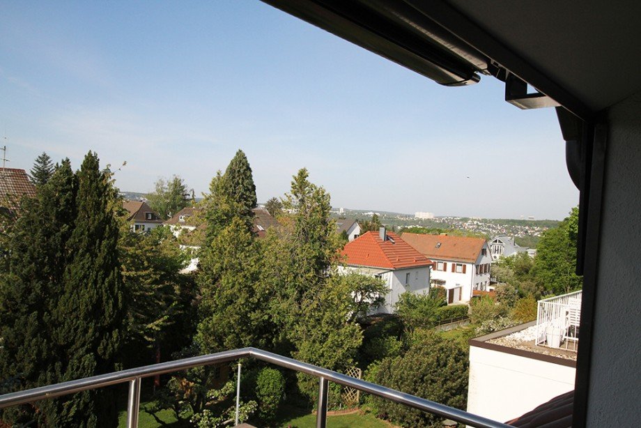 Blick vom Balkon DG Mehrfamilienhaus Stuttgart