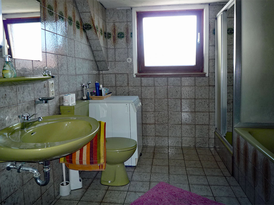 Badezimmer OG Einfamilienhaus Ingersheim