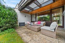 Terrasse Ihr neues Zuhause - Doppelhaush�lfte in ruhiger, begehrter Lage mit gro�em Garten