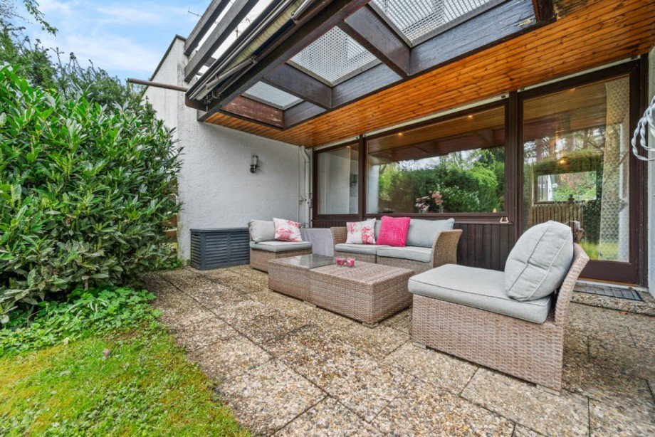 Terrasse Doppelhaush�lfte B�blingen