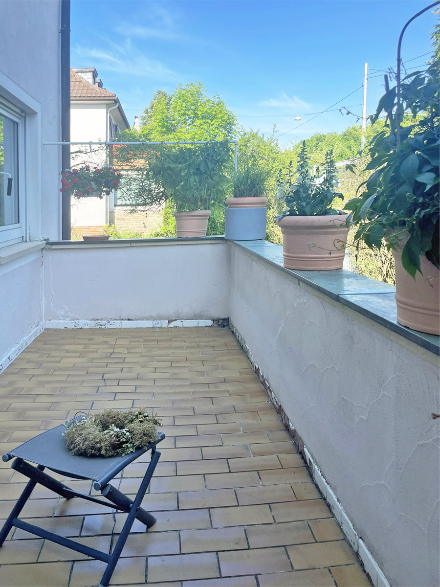Balkon EG Mehrfamilienhaus Stuttgart