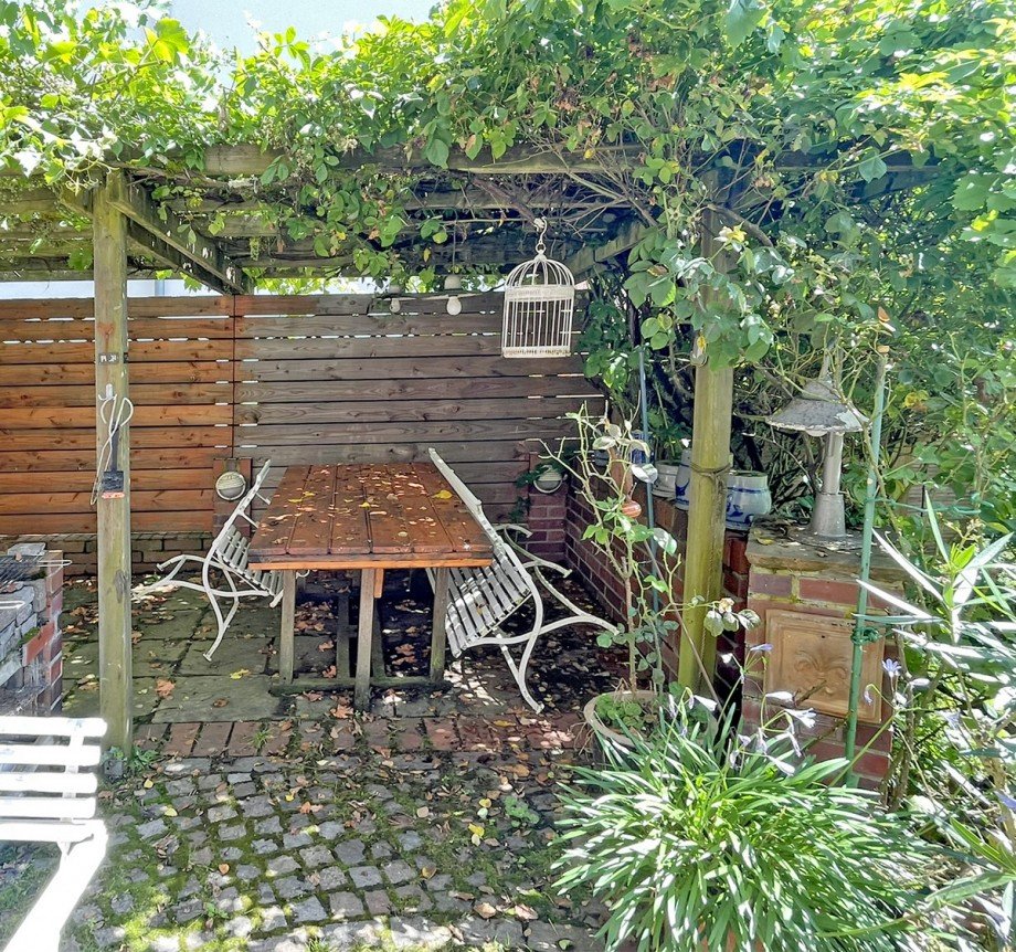 Blick in die Gartenlaube Zweifamilienhaus Stuttgart