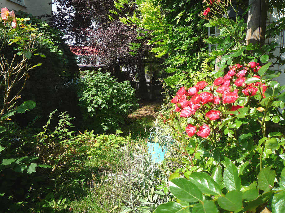 Gartenweg Mehrfamilienhaus Stuttgart