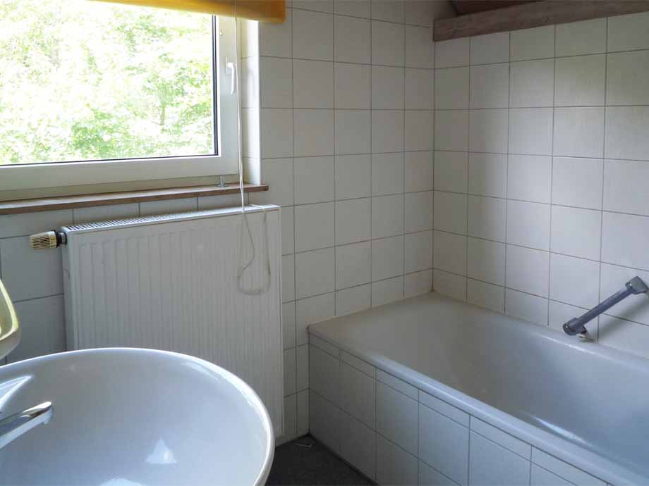 Bad DG Mehrfamilienhaus Heubach
