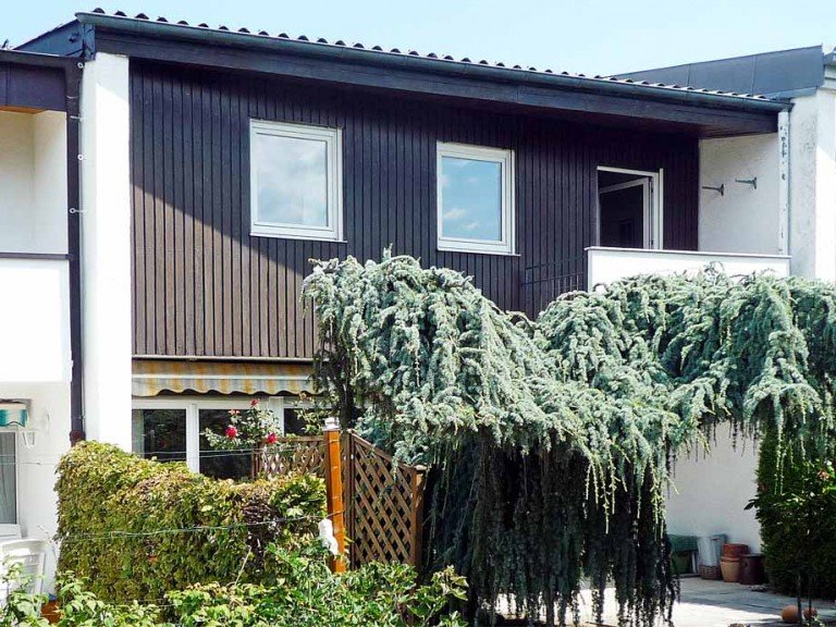 Hausansicht vom Garten Bietigheim-Bisingen Reihenmittelhaus Charmantes Reihenhaus in ruhiger Lage
