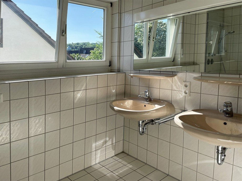 Tageslichtbad Dachgeschosswohnung Stuttgart