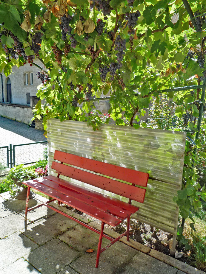 Freisitz vor der Eingangst�re Einfamilienhaus Ingersheim