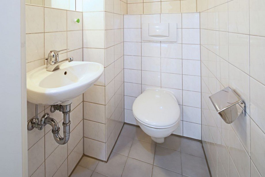 separates WC Erdgeschosswohnung Stuttgart