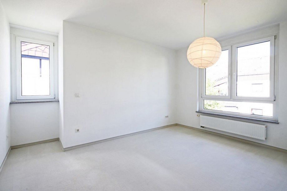 2. Schlafzimmer OG Reihenendhaus Stuttgart