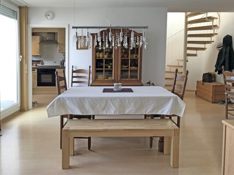 Blick in den Essbereich Neuhausen Maisonettewohnung Interessante Maisonette-Wohnung �ber den D�chern von Neuhausen