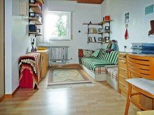 DG - Kinder-bzw. Arbeitszimmer 2 Charmantes Reihenhaus in ruhiger Lage
