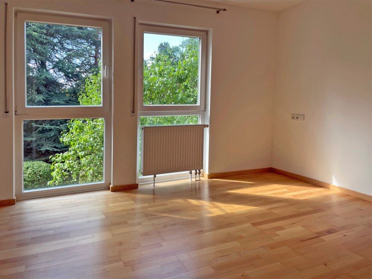 Wohn- und Essbereich Stuttgart Etagenwohnung Sonnenberg - Einziehen ohne einen Pinselstrich