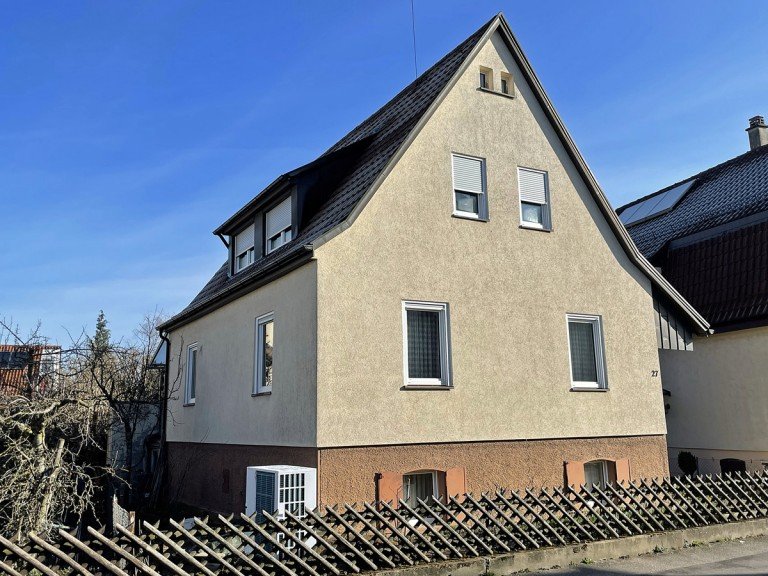 Aussenansicht Stuttgart Zweifamilienhaus Eine gute Gelegenheit!