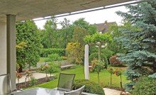 Blick von der �berdachten Terrasse in den Garten Charmantes Dreifamilienhaus in Sonnenberg -Top Lage mit S�dausrichtung