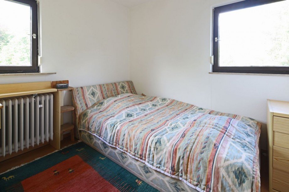 Schlafzimmer 3 Doppelhaush�lfte B�blingen